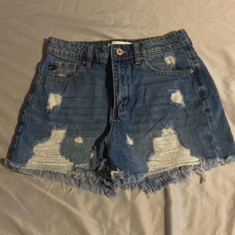 NWOT High Waisted Distressed KanCan Shorts
